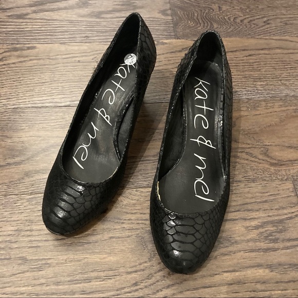Kate & Mel black snakeskin heels - Picture 3 of 6
